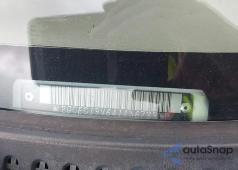 2004 Chevrolet Silverado 1500 Ls z USA, uszkodzony, nr VIN 2GCEC19V641136788